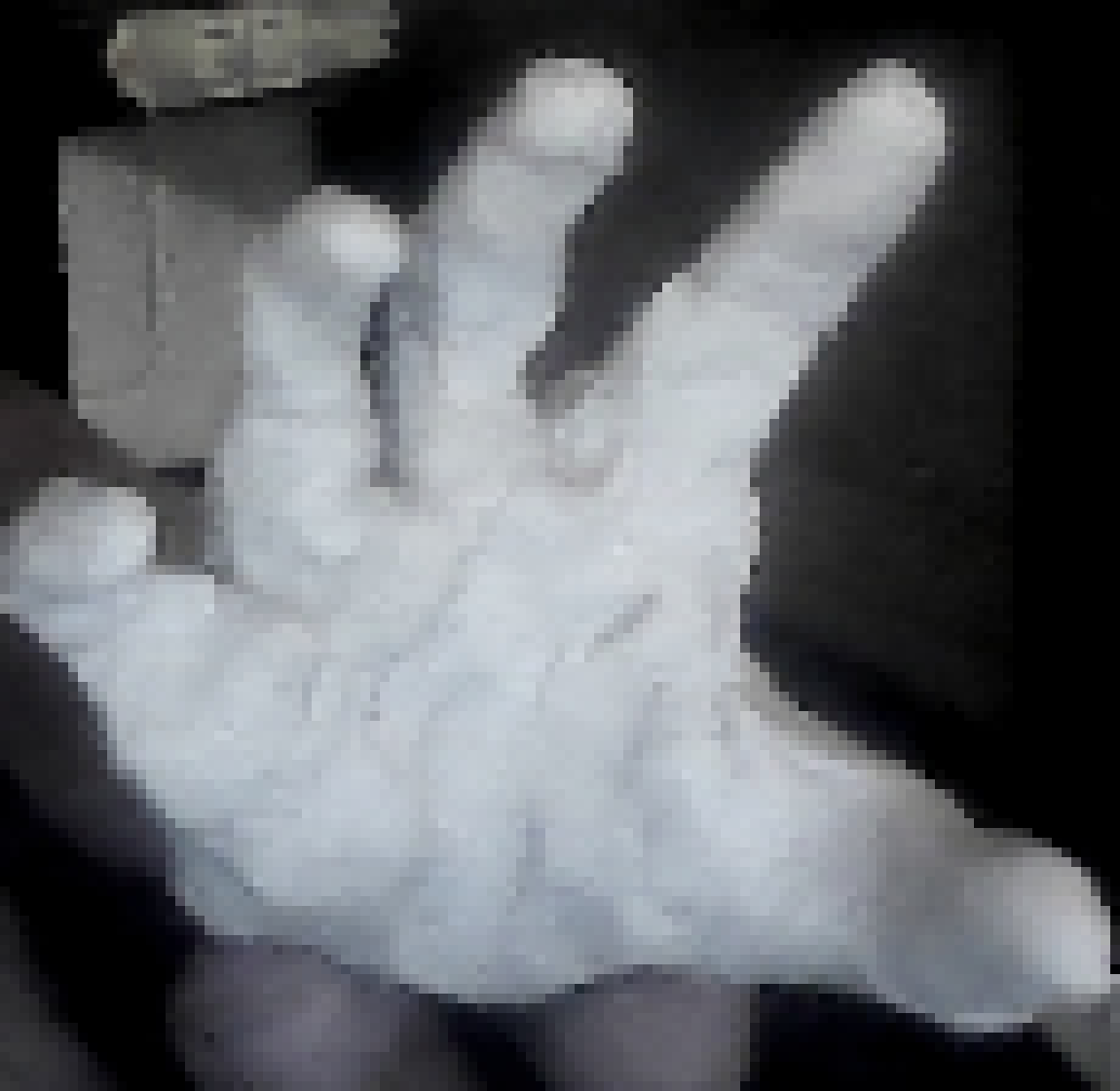 [925deb] This camera cant capture the true beauty of my hand sculpture 